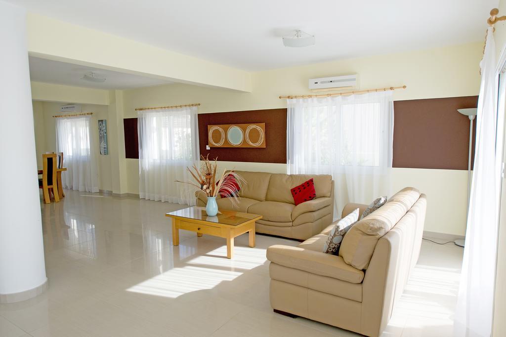Hara Nissi Beach Villas 圣纳帕 客房 照片