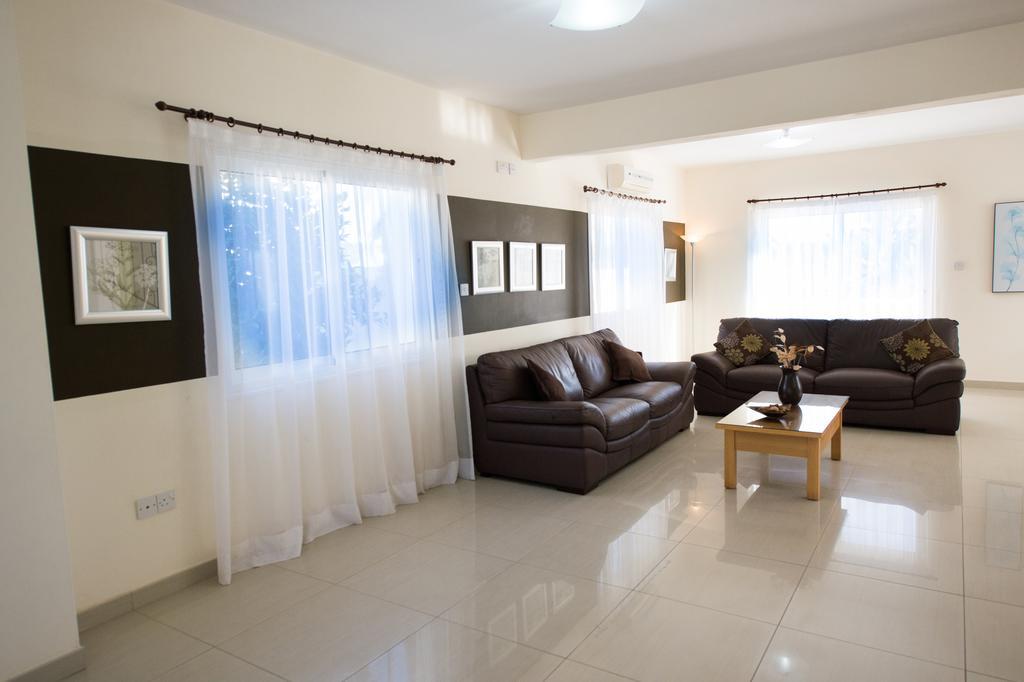 Hara Nissi Beach Villas 圣纳帕 外观 照片